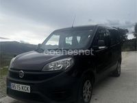 Usado Fiat Doblò Easy 95 CV (69 kW) 2016 Granate Monovolumen