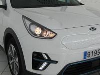 Usado Kia Niro 150 kW (204 HP) 2019 Branco SUV