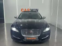 Usado Jaguar XJ Premium Luxury 300 CV (220 kW) 2017 Negro Berlina
