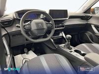 Usado Peugeot 2008 Allure 131 CV (96 kW) 2020 Naranja SUV