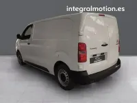 Usado Citroën Jumpy 100 CV (73 kW) 2023 Blanco Monovolumen