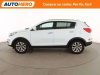 Usado Kia Sportage Attract 135 CV (99 kW) 2016 Blanco SUV