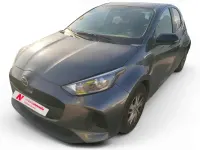 Usado Mazda 2 Center-Line 120 CV (88 kW) 2025 Gris Utilitario