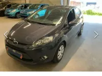 Usado Ford Fiesta Trend 95 CV (69 kW) 2012 Gris / plata Berlina