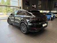 Usado Porsche Cayenne Turbo E-Hybrid 740 CV (544 kW) 2024 Negro SUV
