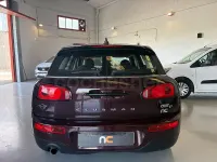 Usado Mini One D Clubman 116 CV (85 kW) 2019 Granate Familiar