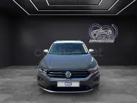 Usado VW T-Roc Advance 150 CV (110 kW) 2018 Gris / plata SUV