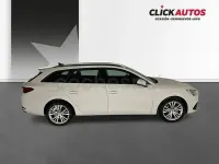 Usado Seat Leon Style 150 CV (110 kW) 2024 Blanco Familiar