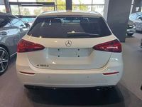 Usado Mercedes A180 116 CV (85 kW) 2025 Blanco Berlina