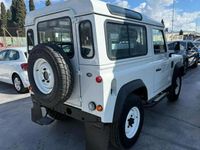 Usado Land Rover Defender 122 CV (89 kW) 2014 SUV