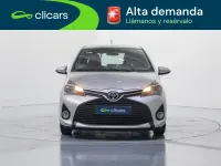 Usado Toyota Yaris City 99 CV (72 kW) 2015 Gris Utilitario