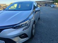 Usado Renault Clio V RS Line 100 CV (73 kW) 2020 Gris / plata Berlina