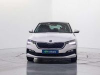 Usado Skoda Scala Selection 116 CV (85 kW) 2023 Blanco Utilitario