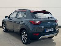 Usado Kia Stonic 100 CV (73 kW) 2023 Gris SUV