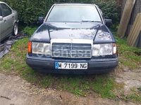 Usado Mercedes 230 132 CV (97 kW) 1991 Azul Coupe