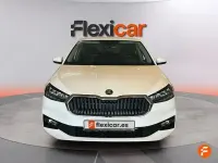 Usado Skoda Fabia Selection 95 CV (69 kW) 2025 Blanco Utilitario