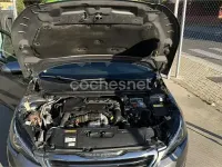 Usado Peugeot 308 Allure 115 CV (84 kW) 2013 Gris / plata Berlina
