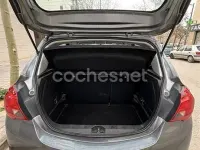 Usado Opel Corsa Selective 90 CV (66 kW) 2018 Gris / plata Utilitario