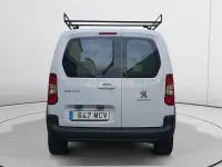 Usado Peugeot Rifter Active 100 CV (73 kW) 2022 Blanco Monovolumen