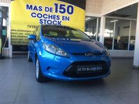 Usado Ford Fiesta Trend 82 CV (60 kW) 2009 Azul Utilitario