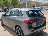 Usado Mercedes B180 122 CV (89 kW) 2019 Beige Monovolumen