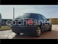 Usado Audi A3 Ambiente 110 CV (80 kW) 2000 Azul Utilitario