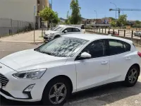 Usado Ford Focus Trend 100 CV (73 kW) 2019 Blanco Berlina