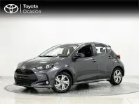 Usado Toyota Yaris Active 116 CV (85 kW) 2025 Gris Utilitario