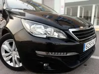 Usado Peugeot 308 SW Active 120 CV (88 kW) 2017 Negro Familiar