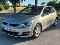 Usado VW Golf VII Edition 105 CV (77 kW) 2014 Gris / plata Berlina