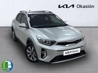 Usado Kia Stonic 101 CV (74 kW) 2023 Gris SUV