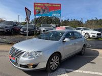 Usado VW Passat Advance 140 CV (102 kW) 2007 Gris / plata Berlina