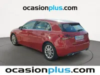 Usado Mercedes A180 116 CV (85 kW) 2019 Rojo Utilitario