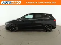 Usado Mercedes B220 AMG line 190 CV (139 kW) 2020 Negro Utilitario