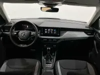 Usado Skoda Kamiq Selection 115 CV (84 kW) 2025 Gris / plata SUV