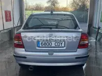 Usado Opel Astra Edition 100 CV (73 kW) 2003 Gris / plata Berlina