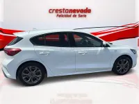 Usado Ford Focus ST-Line 125 CV (91 kW) 2022 Blanco Berlina