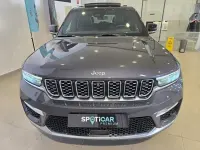 Usado Jeep Grand Cherokee Summit 381 CV (280 kW) 2024 Gris / plata SUV