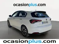 Używany Fiat Tipo 101 KM (74 kW) 2023 Biały Hatchback