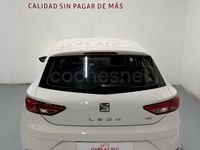 Usado Seat Leon Style 130 CV (95 kW) 2019 Blanco Berlina