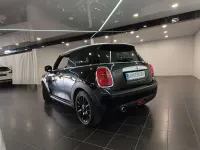 Käytetty Mini Cooper D 116 HP (85 kW) 2015 Musta Viistoperä