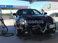 Usado Alfa Romeo Giulietta 120 CV (88 kW) 2017 Negro Utilitario