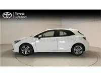 Usado Toyota Corolla Active 122 CV (89 kW) 2021 Blanco Berlina