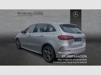 Usado Mercedes B250e 218 CV (160 kW) 2024 Gris / plata Monovolumen