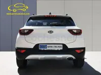 Usado Kia Stonic 100 CV (73 kW) 2019 Blanco SUV