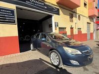 Usado Opel Astra Edition 90 CV (66 kW) 2010 Azul Berlina