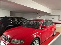 Usado Audi A4 Sport 130 CV (95 kW) 2004 Rojo Familiar