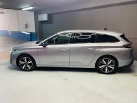 Usado Peugeot 308 SW Allure 130 CV (95 kW) 2023 Gris / plata Familiar