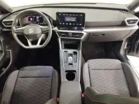 Usado Seat Leon FR 110 CV (80 kW) 2022 Gris Utilitario