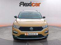 Usado VW T-Roc Advance 150 CV (110 kW) 2021 Amarillo SUV